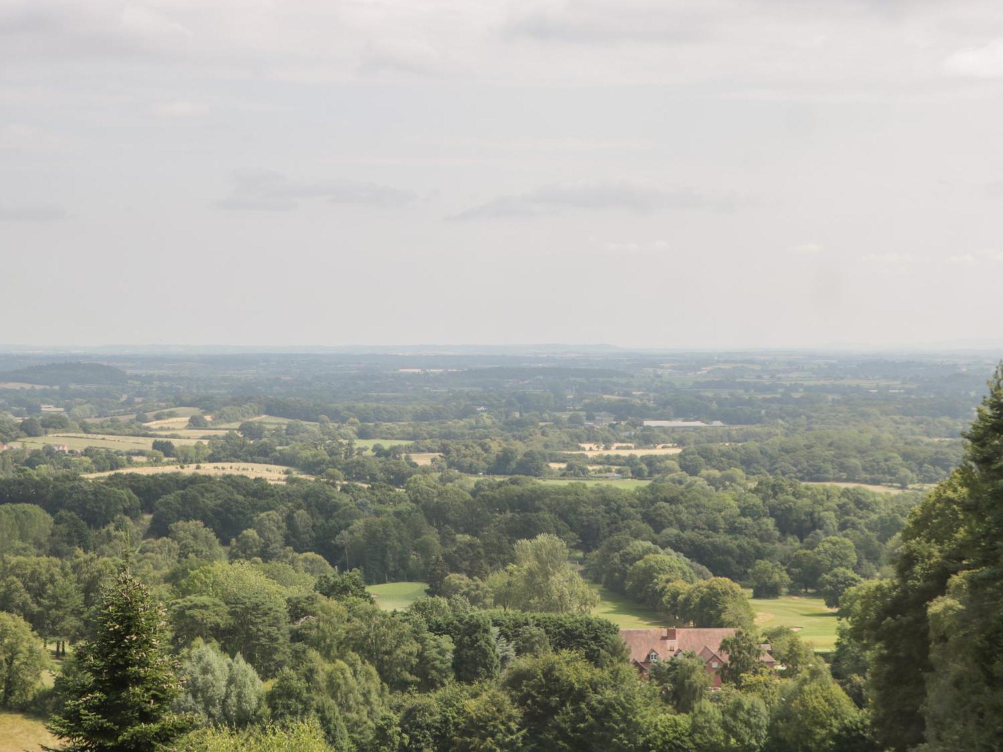Apartmán Amazing View Malvern Wells Exteriér fotografie